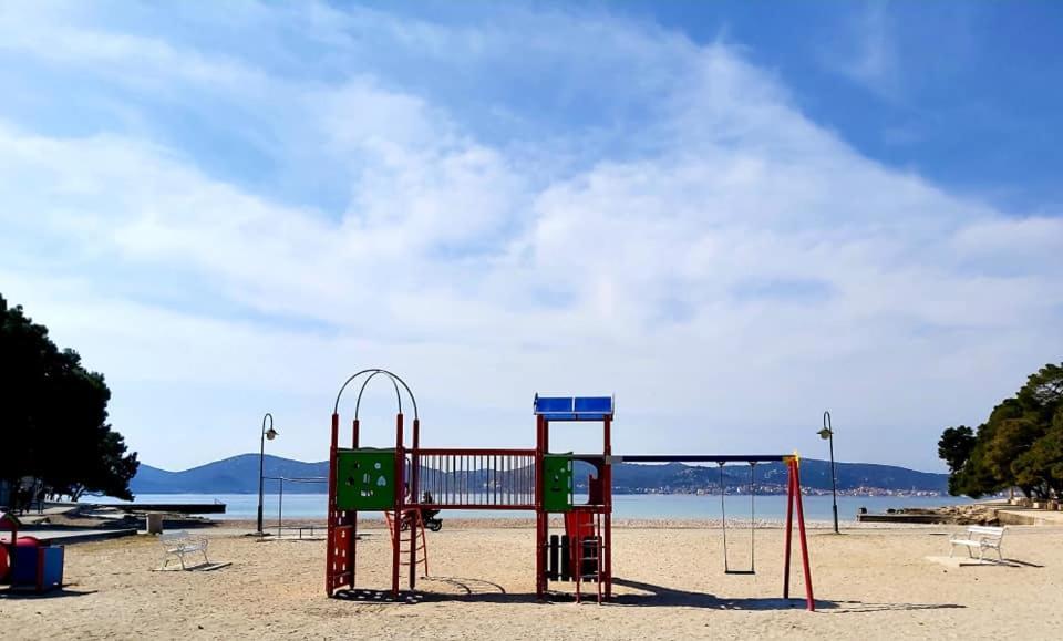 Mobile Home Sole Biograd Na Moru Bagian luar foto