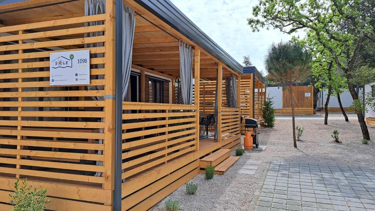 Mobile Home Sole Biograd Na Moru Bagian luar foto